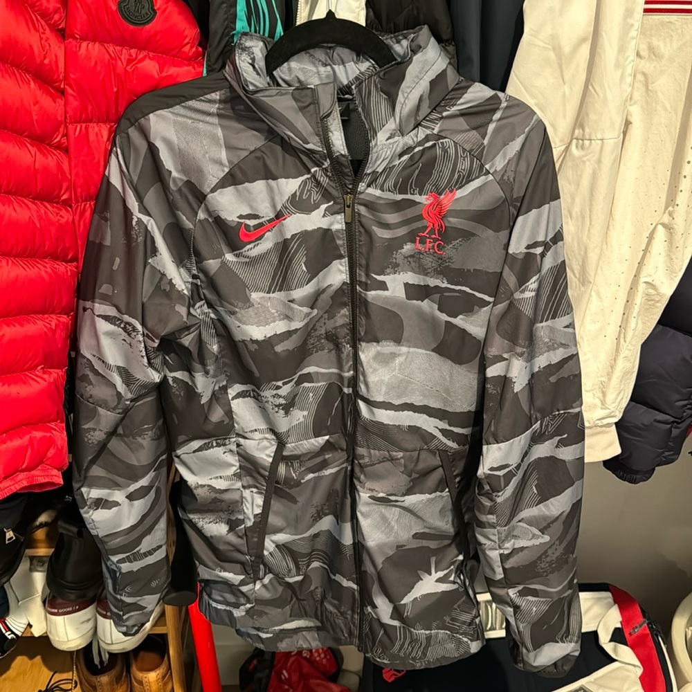 Rare Nike lightweight running Jacket Mens S running soccer Chelsea
